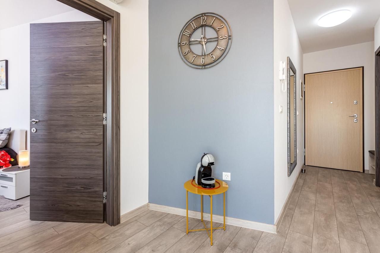 Apartment M****, New City Apartment + Parking Пула Екстериор снимка